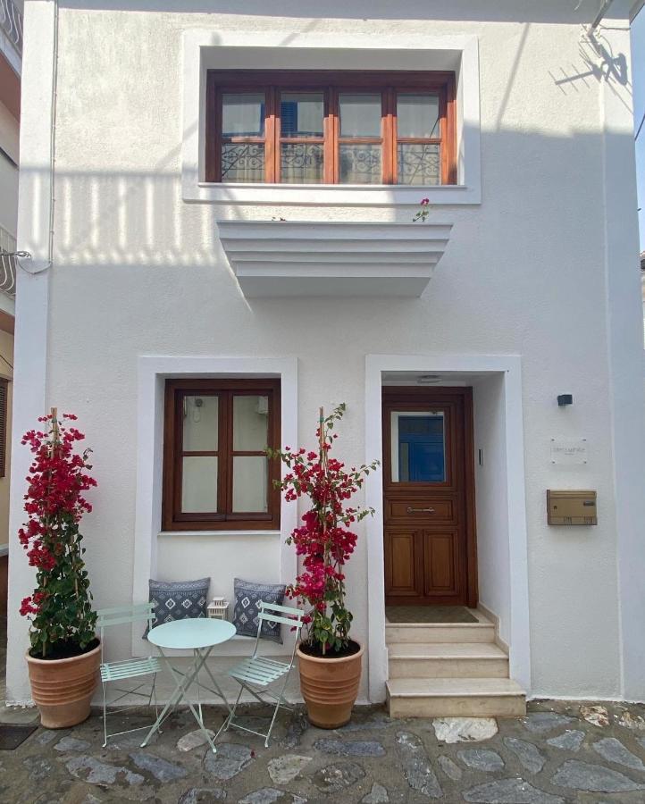 Olea White Villa สเกียธอสทาวน์ ภายนอก รูปภาพ